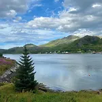 Oceanview Escape Lofoten بيت للعطل *